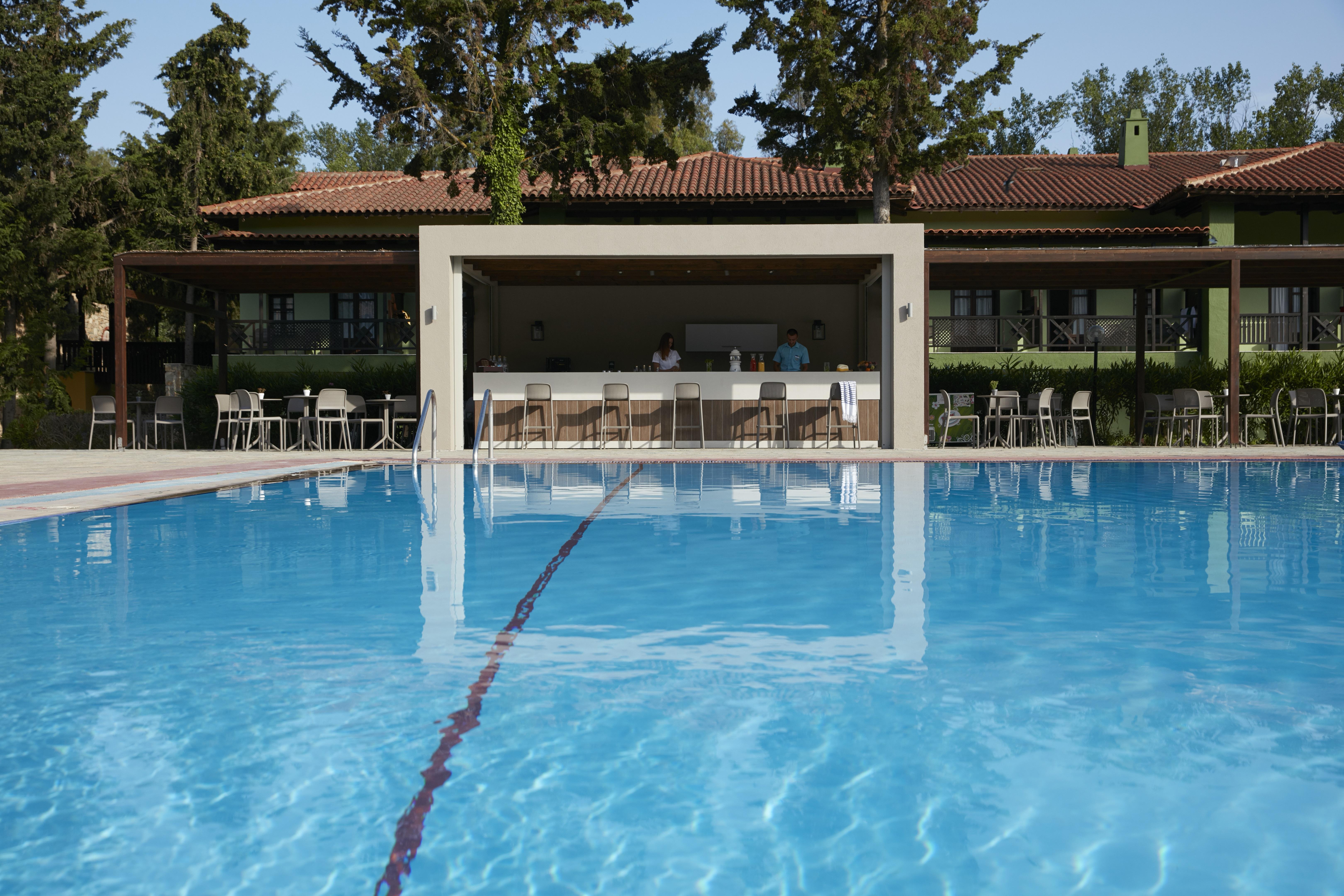 Simantro Resort Sani  Ngoại thất bức ảnh Swimming pool at the Athens Olympic Centre
